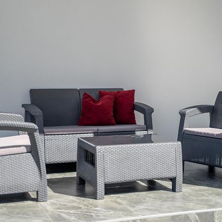 Sunnydream Apartaments Saranda Luaran gambar