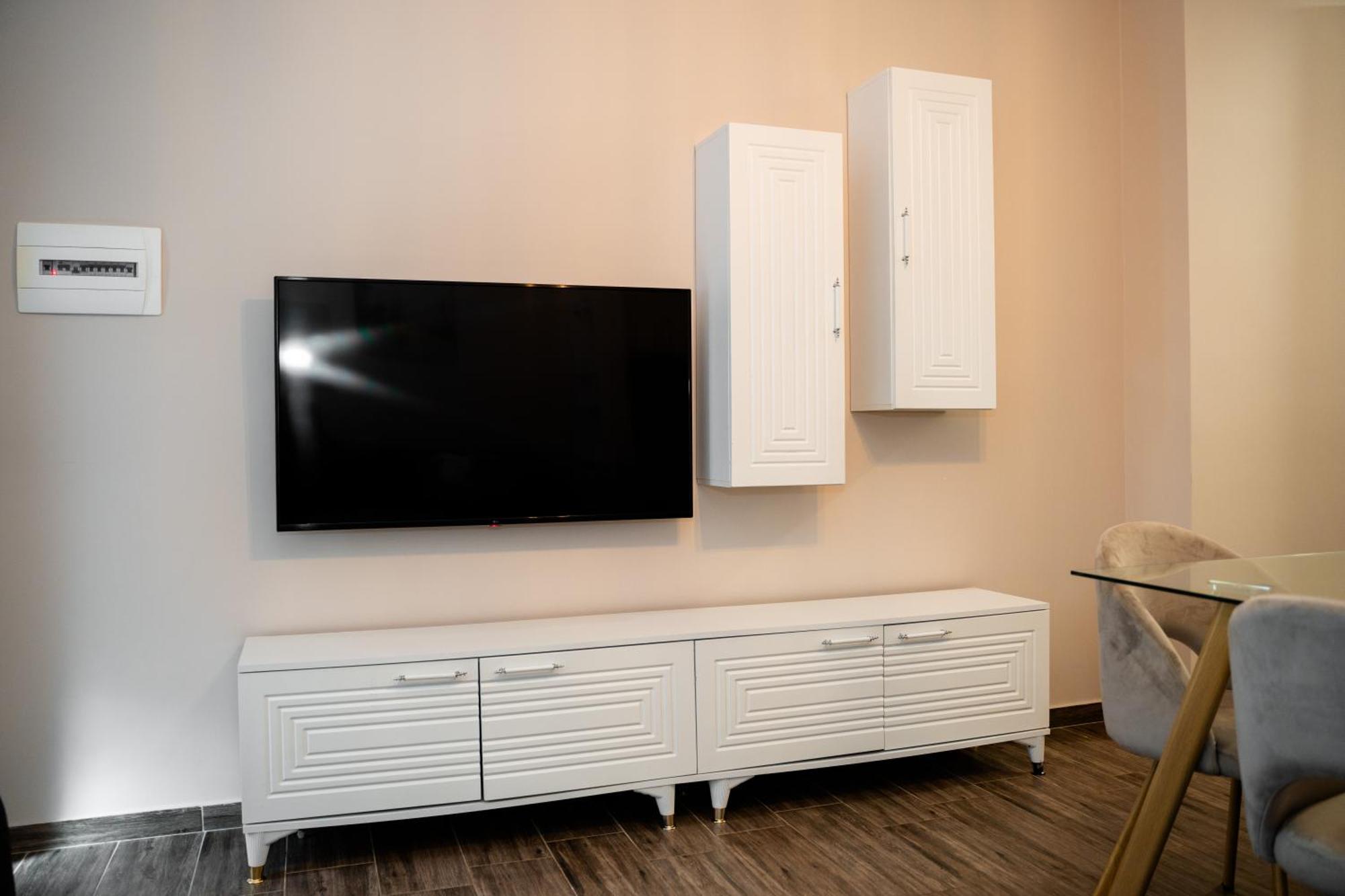 Sunnydream Apartaments Saranda Luaran gambar