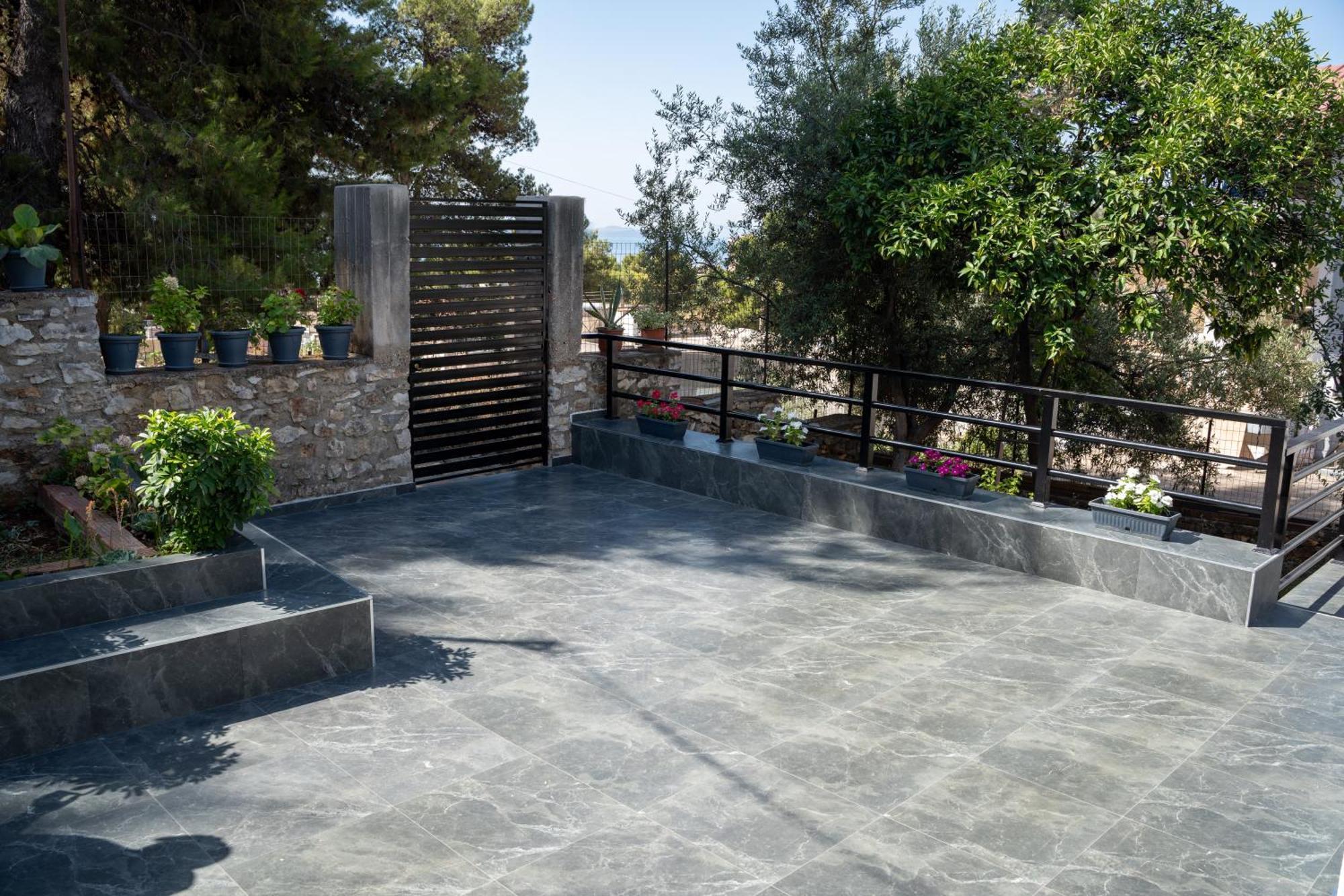 Sunnydream Apartaments Saranda Luaran gambar