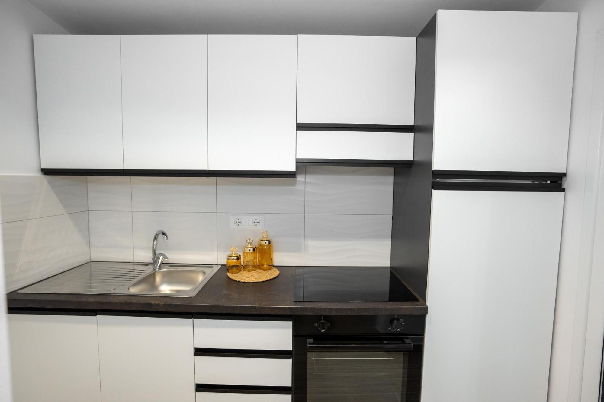 Sunnydream Apartaments Saranda Luaran gambar