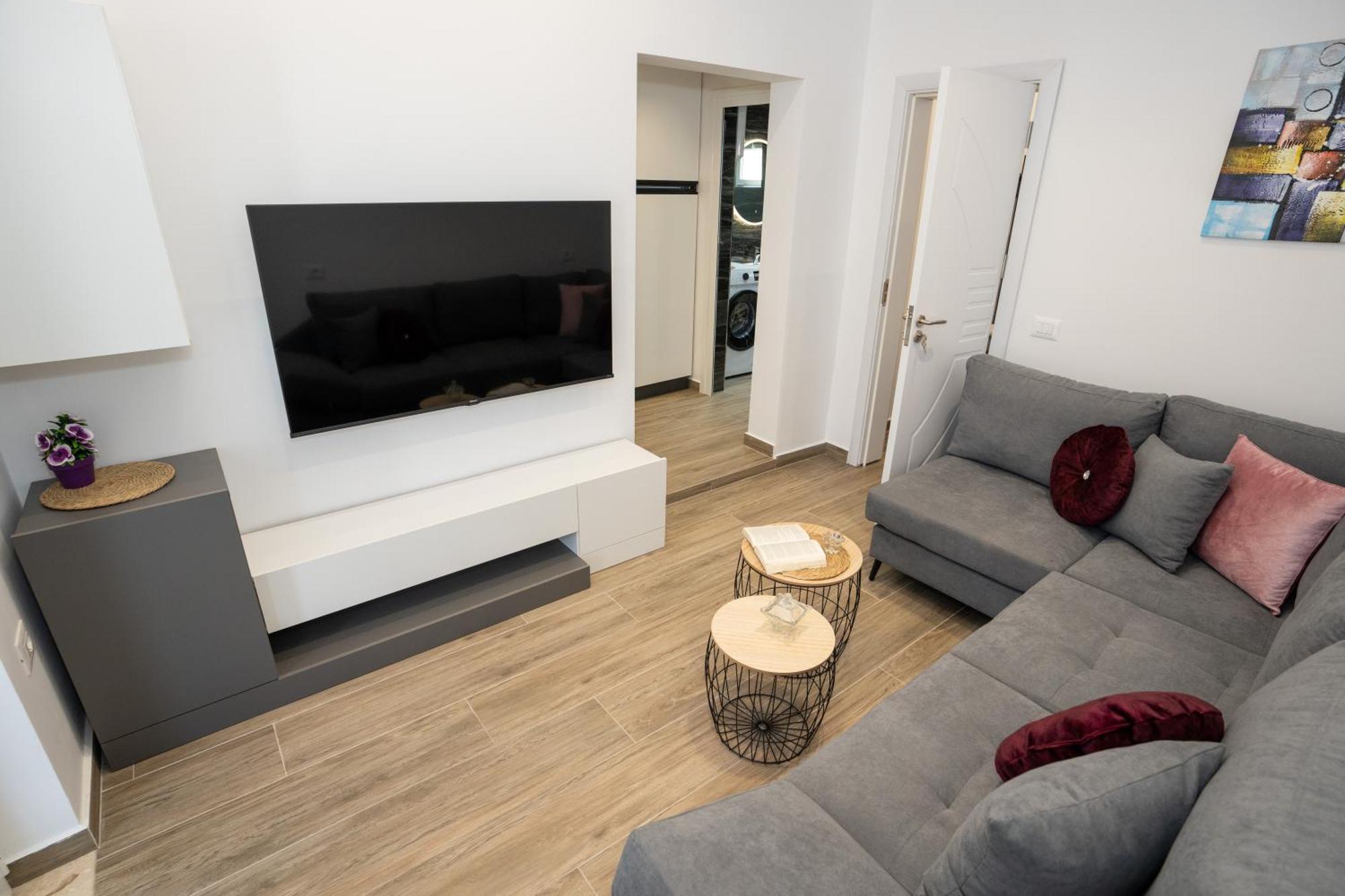 Sunnydream Apartaments Saranda Luaran gambar