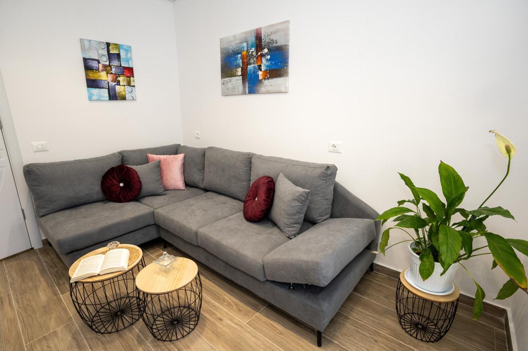 Sunnydream Apartaments Saranda Luaran gambar