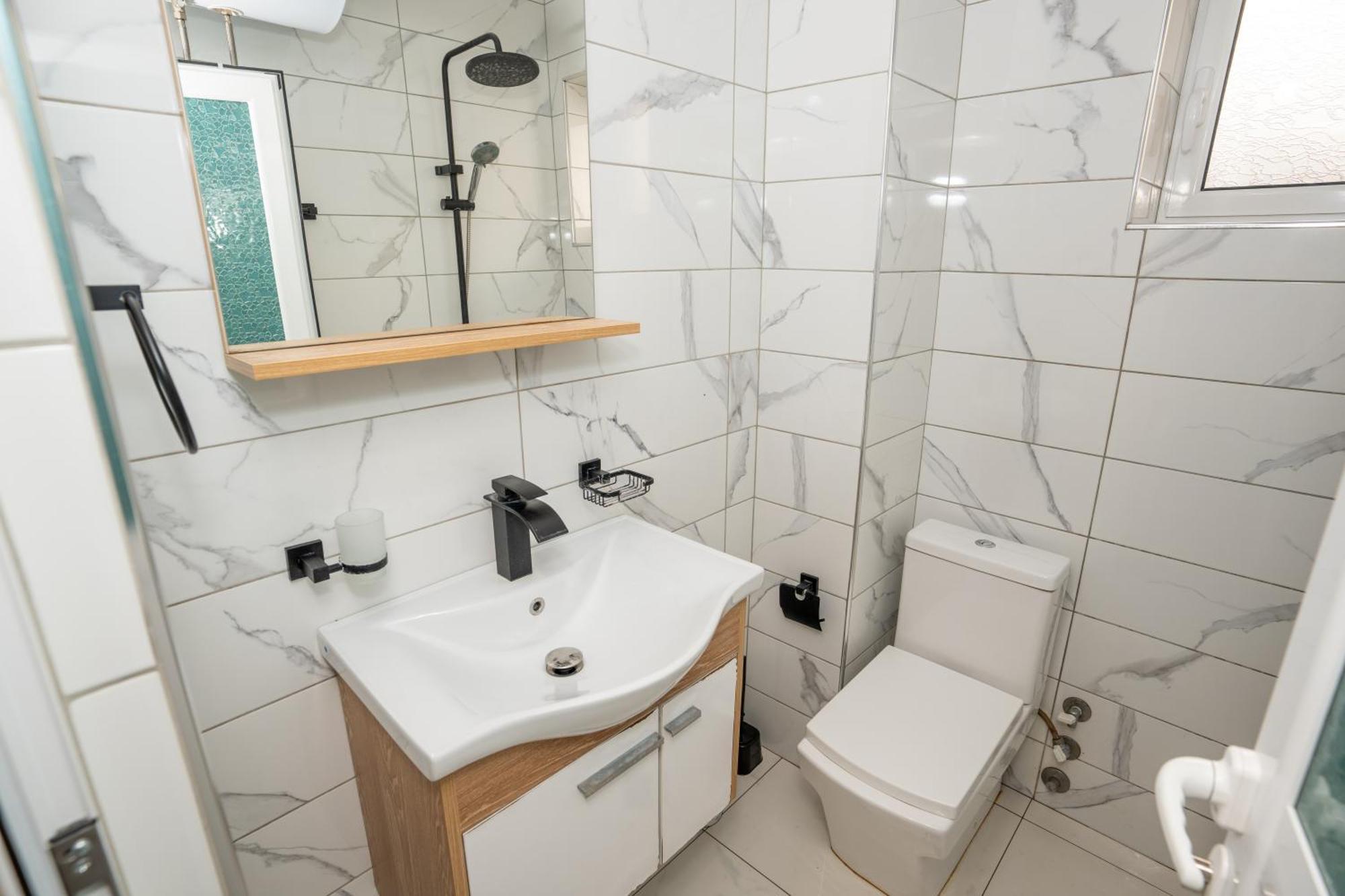 Sunnydream Apartaments Saranda Luaran gambar